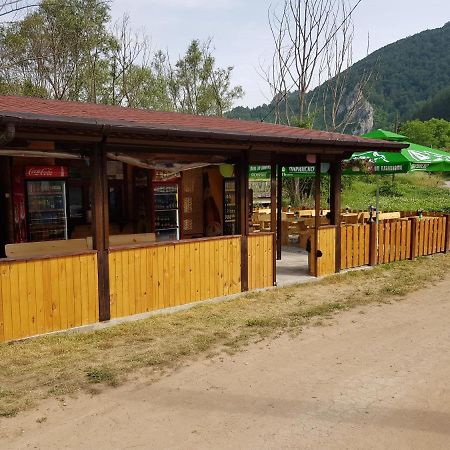 Еко Бунгала Trun Ngoại thất bức ảnh